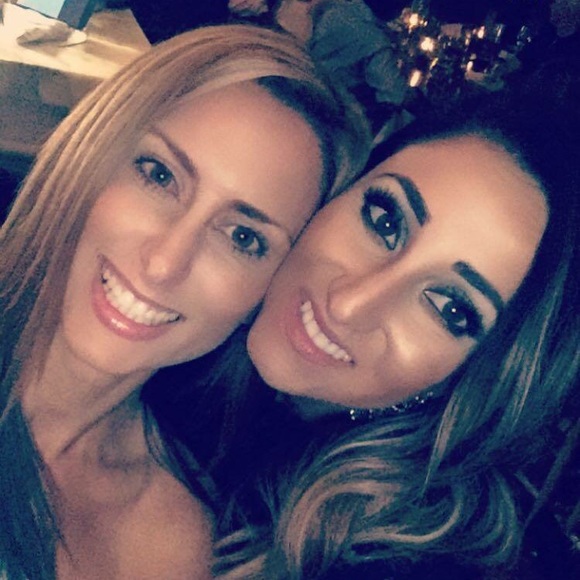 Meet your Posher, Anne - Picture 2 of 7